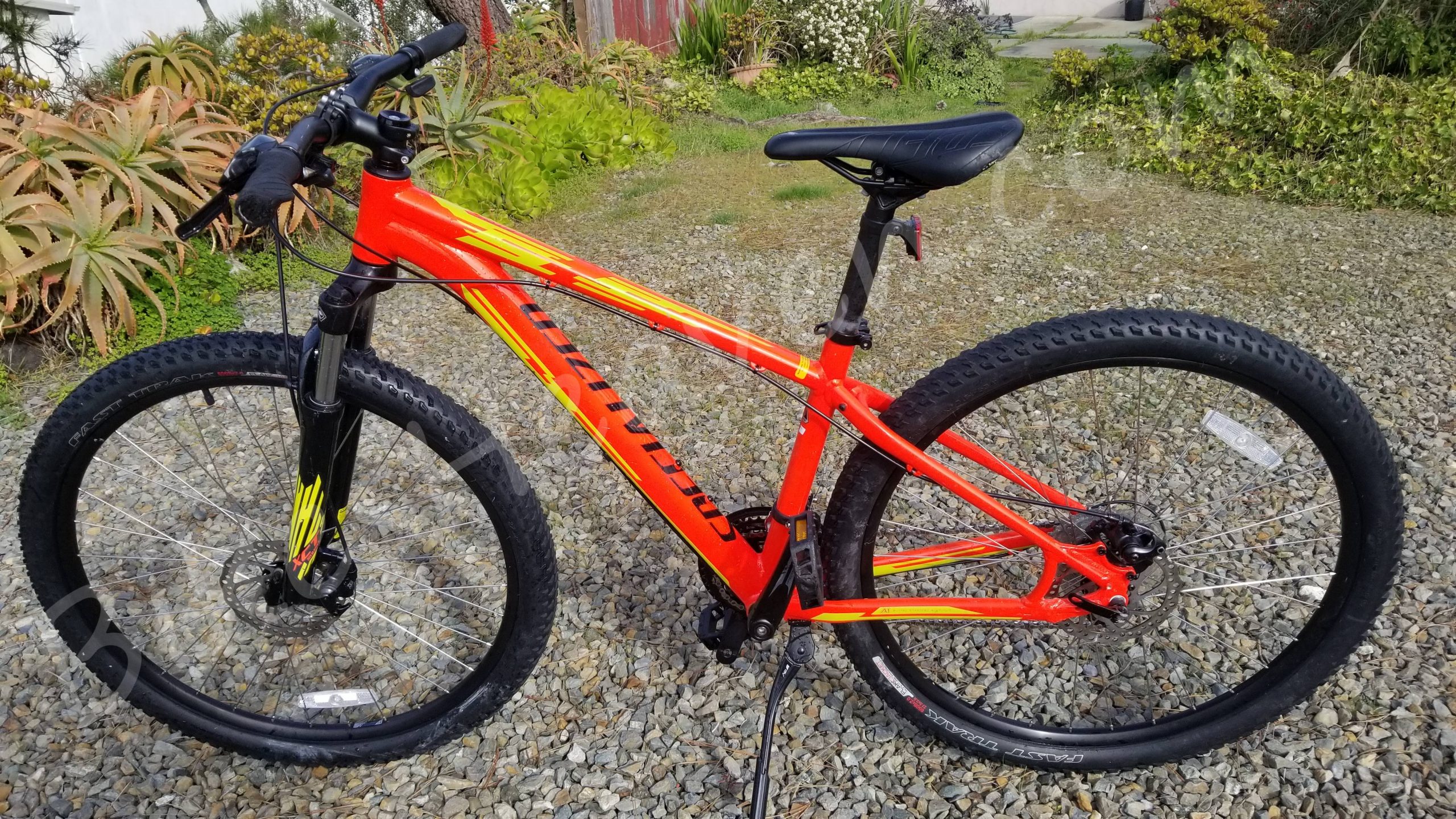 crash resist function 2015 Specialized Pitch 650B 15.5 orange - Bikes Heaven